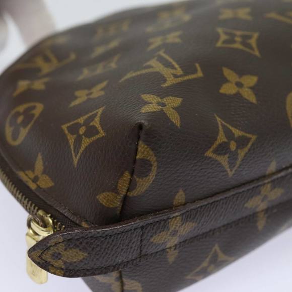 LOUIS VUITTON Monogram Trousse Demi Ronde Cosmetic Pouch M47520 LV Auth 81231 - Picture 7 of 16